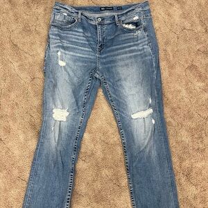 BKE Men’s Light Blue Distressed Jeans